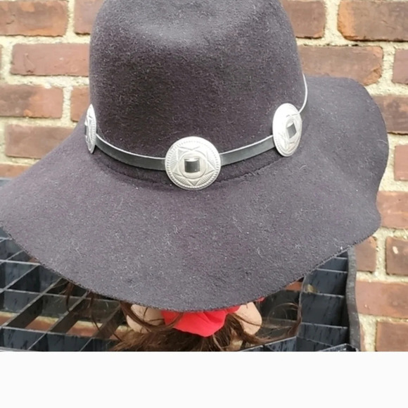 Black Felted  Rodeo Conch hat - Picture 10 of 10